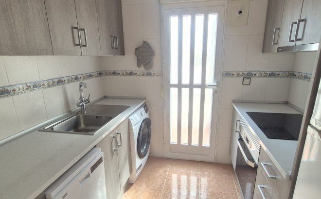 Herverkoop - Town House -
Orihuela Costa - Costa Blanca