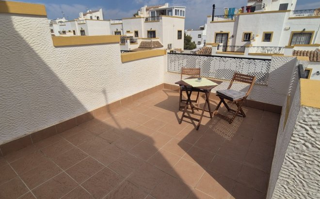 Herverkoop - Town House -
Orihuela Costa - Costa Blanca