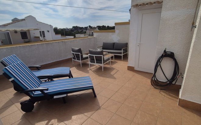 Herverkoop - Town House -
Orihuela Costa - Costa Blanca
