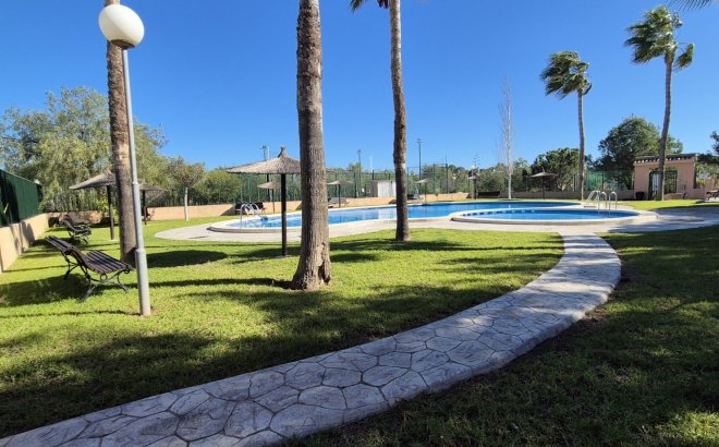 Herverkoop - Town House -
Orihuela Costa - Costa Blanca