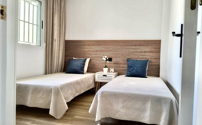 Resale - Town House -
Los Altos - Costa Blanca