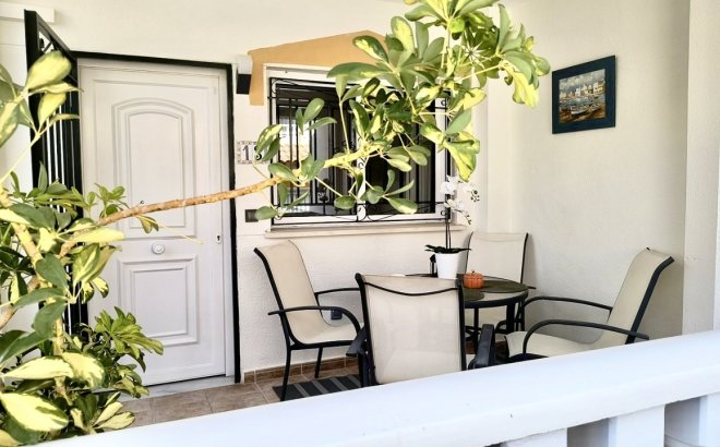 Resale - Town House -
Los Altos - Costa Blanca