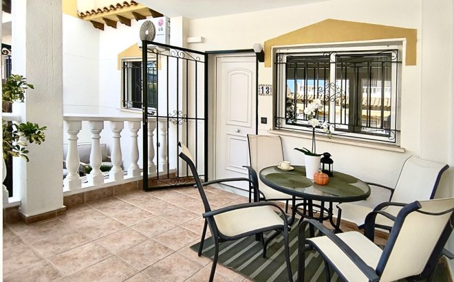 Resale - Town House -
Los Altos - Costa Blanca