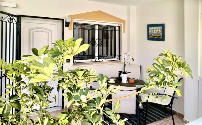 Resale - Town House -
Los Altos - Costa Blanca
