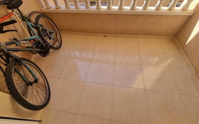 Resale - Apartment -
Torrevieja