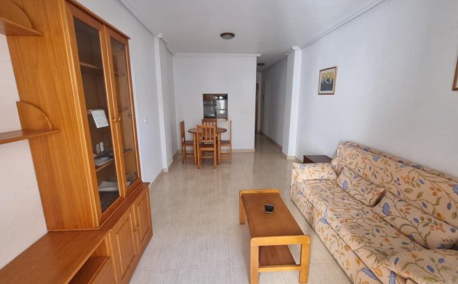 Resale - Apartment -
Torrevieja