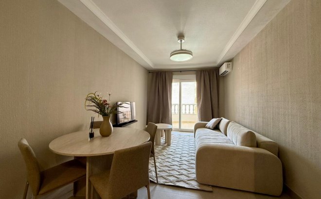Revente - Appartement -
Torrevieja - Playa del Cura