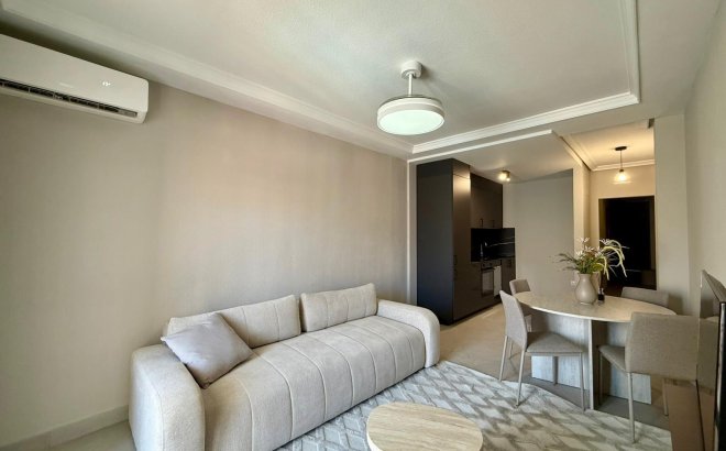 Revente - Appartement -
Torrevieja - Playa del Cura