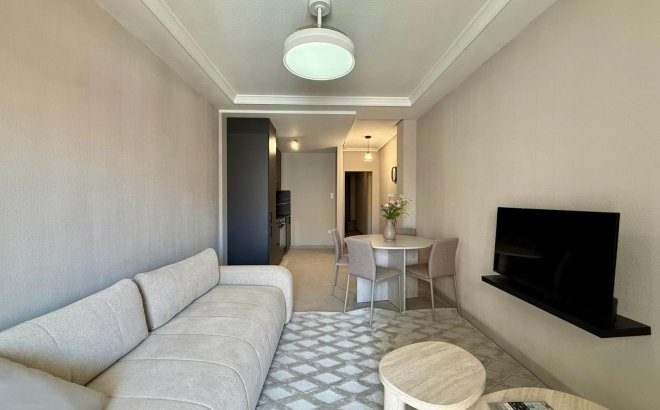 Revente - Appartement -
Torrevieja - Playa del Cura