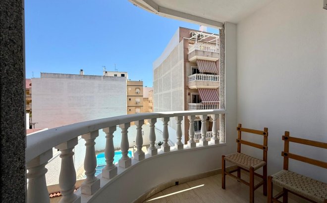 Revente - Appartement -
Torrevieja - Playa del Cura