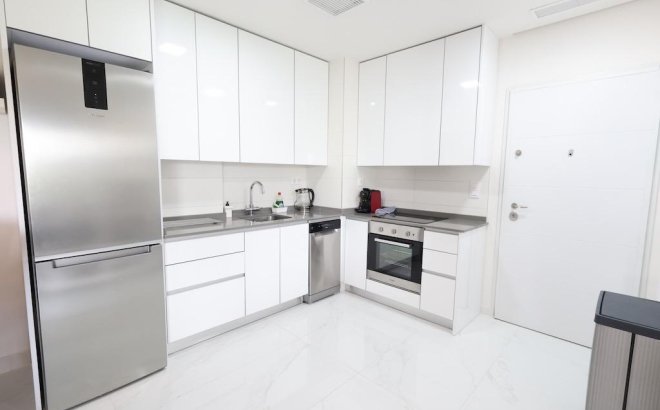 Resale - Apartment -
Orihuela Costa - Costa Blanca