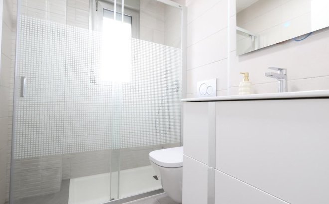 Resale - Apartment -
Orihuela Costa - Costa Blanca
