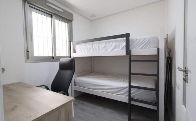 Resale - Apartment -
Orihuela Costa - Costa Blanca