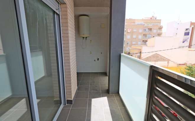 Revente - Appartement -
Torrevieja - Acequion