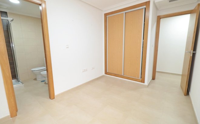 Revente - Appartement -
Torrevieja - Acequion