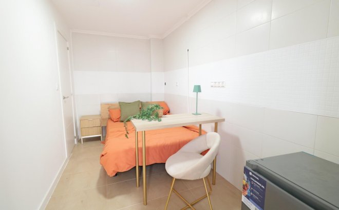 Revente - Appartement -
Torrevieja - Acequion