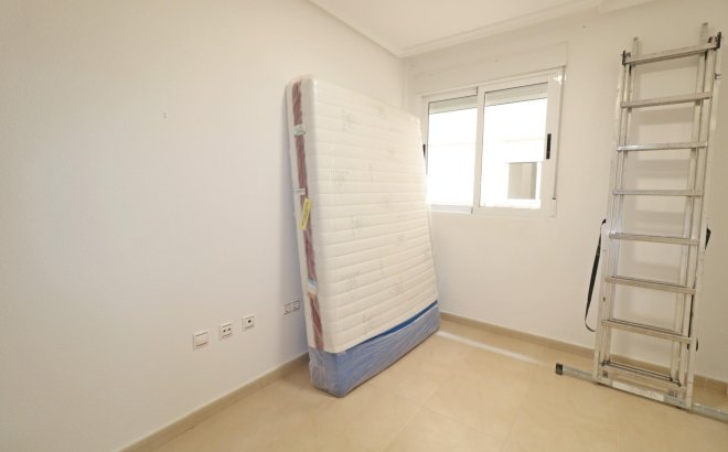 Revente - Appartement -
Torrevieja - Acequion