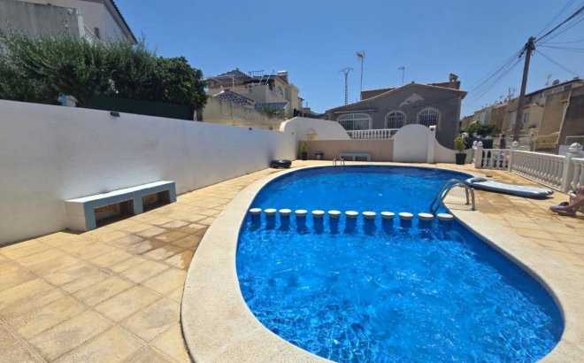 Resale - Town House -
Torrevieja - Los Balcones