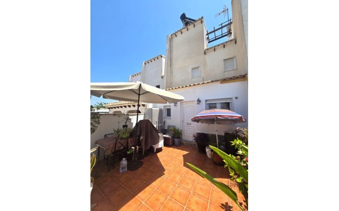 Resale - Town House -
Torrevieja - Los Balcones
