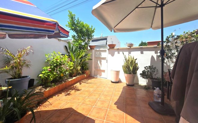 Resale - Town House -
Torrevieja - Los Balcones