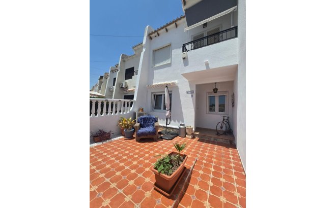 Resale - Town House -
Torrevieja - Los Balcones