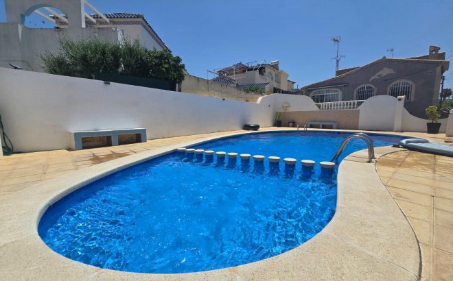 Resale - Town House -
Torrevieja - Los Balcones