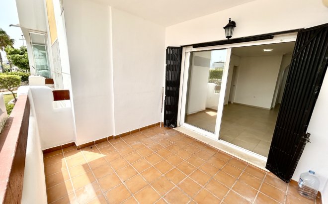 Revente - Appartement -
Villamartin - Costa Blanca