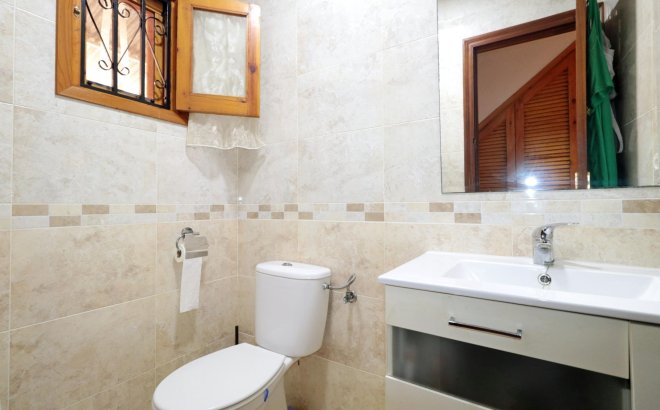 Revente - Town House -
Torrevieja - Playa De Los Naufragos
