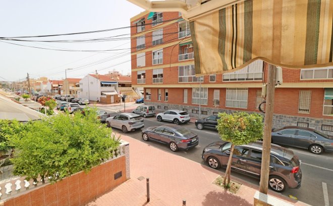Revente - Town House -
Torrevieja - Playa De Los Naufragos