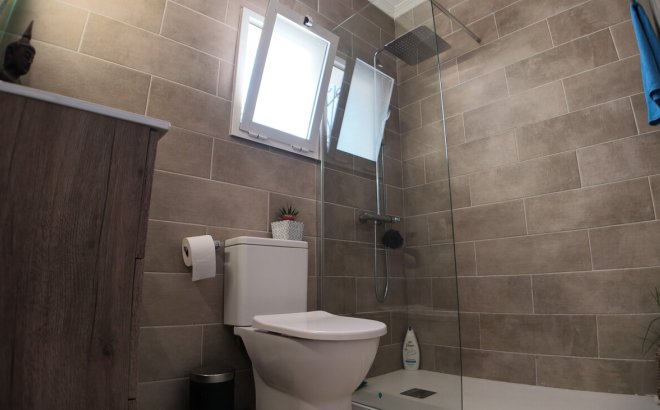 Resale - Semi Detached -
Villamartin - Costa Blanca