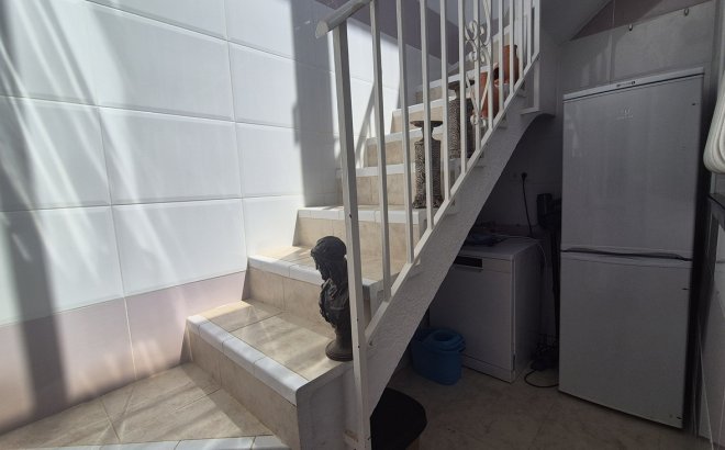 Resale - Semi Detached -
San Miguel de Salinas - Inland