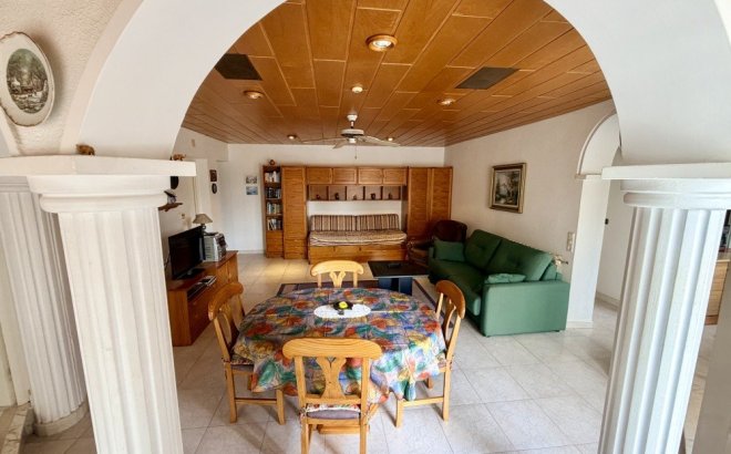 Resale - Villa -
Ciudad Quesada - Costa Blanca
