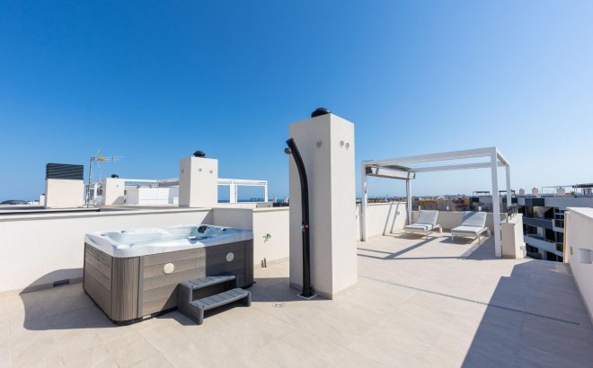 Resale - Penthouse -
Orihuela Costa - Playa Flamenca