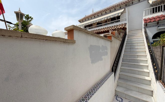 Resale - Bungalow -
Torrevieja - Torreblanca