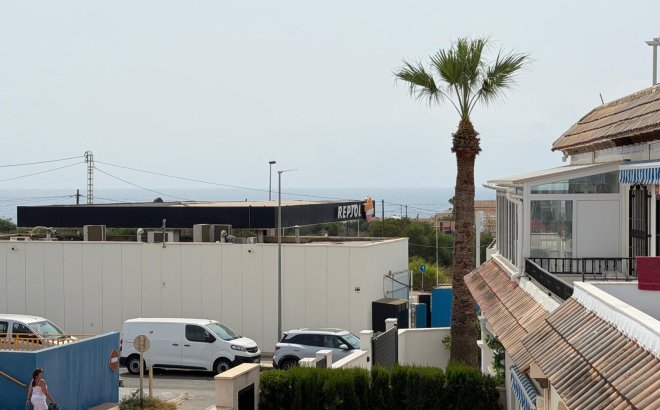 Resale - Bungalow -
Torrevieja - Torreblanca