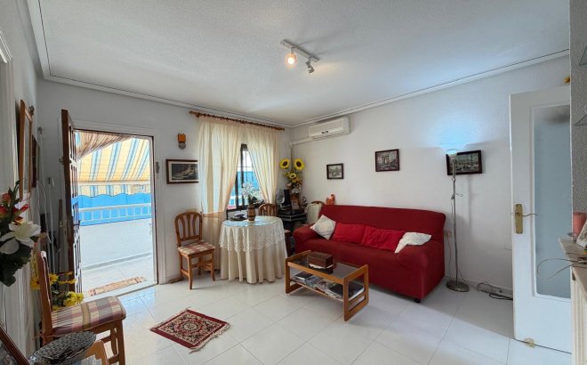 Resale - Bungalow -
Torrevieja - Torreblanca