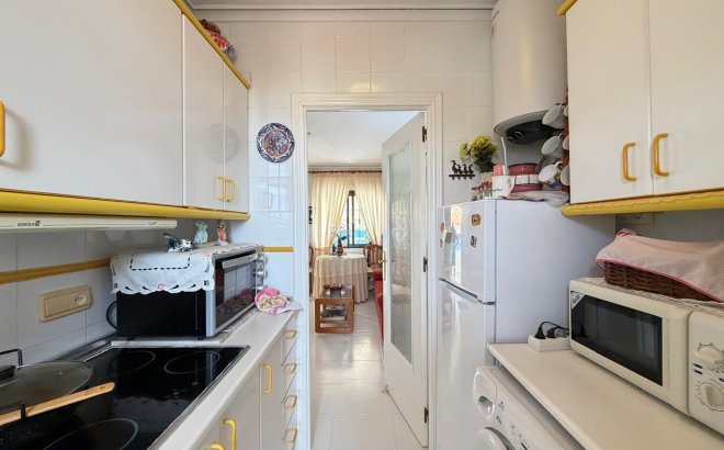 Resale - Bungalow -
Torrevieja - Torreblanca