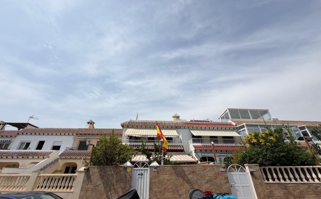 Resale - Bungalow -
Torrevieja - Torreblanca