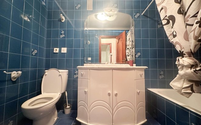 Resale - Apartment -
Torrevieja - Centro