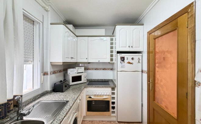 Resale - Apartment -
Torrevieja - Playa del Cura