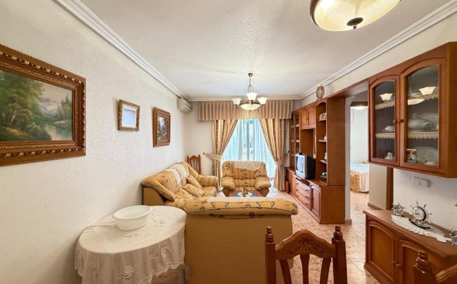 Resale - Apartment -
Torrevieja - Playa del Cura