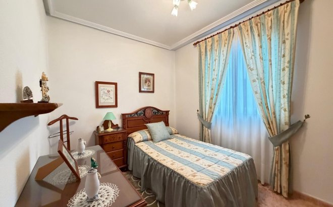 Resale - Apartment -
Torrevieja - Playa del Cura