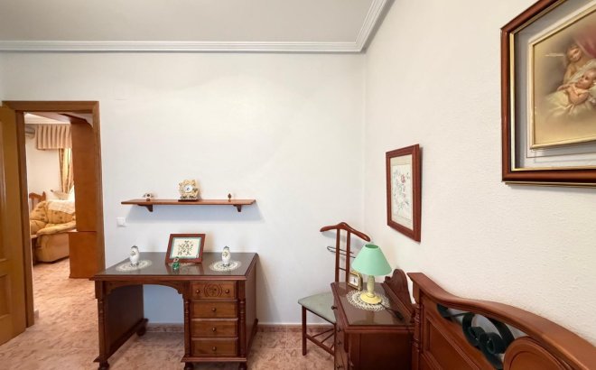 Resale - Apartment -
Torrevieja - Playa del Cura