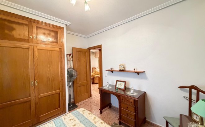 Resale - Apartment -
Torrevieja - Playa del Cura