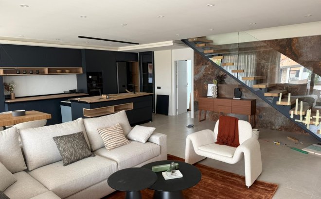 Resale - Villa -
Ciudad Quesada - La Marquesa