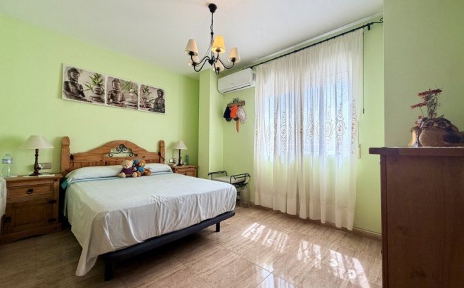 Resale - Penthouse -
Pilar de la Horadada - Costa Blanca