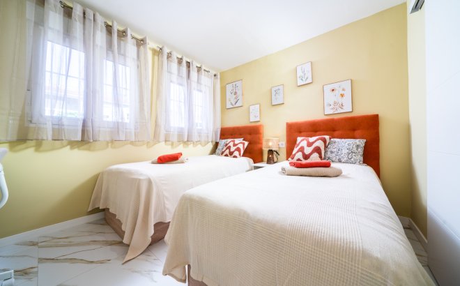Resale - Apartment -
La Veleta - Costa Blanca