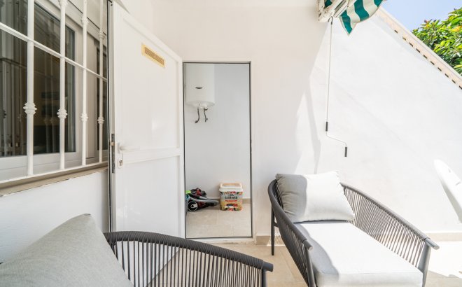 Resale - Apartment -
La Veleta - Costa Blanca