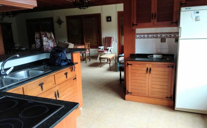 Resale - Villa -
Campoamor - Costa Blanca