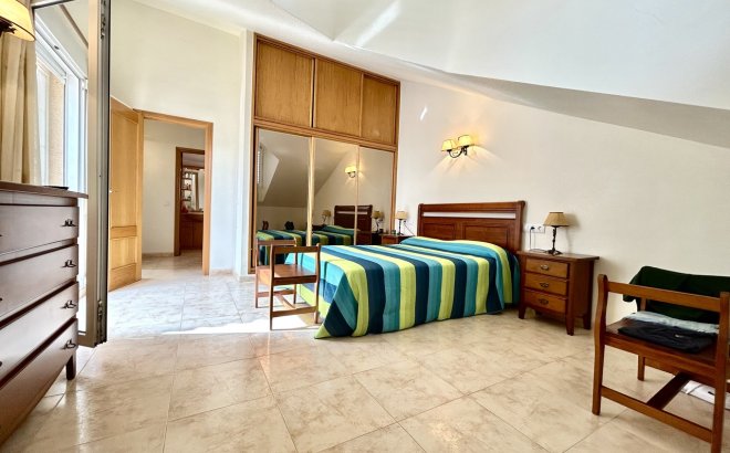 Revente - Town House -
Torre de la Horadada - Costa Blanca